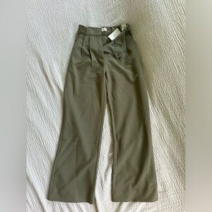 Army Green Leg Pant